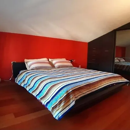 Casa Al 66 *